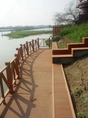 पर्यावरण के अनुकूल उद्यान स्विमिंग पूल डब्ल्यूपीसी डेकिंग बोर्ड मोथप्रूफ
